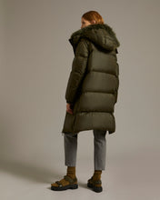 Load image into Gallery viewer, Down Coat Technical Fabric/Lg Hair Lamb - Hunter Green
