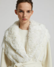 Load image into Gallery viewer, Coat Cut And Sewn Knitwear/Lamb Lg Hair - Ivoire
