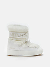 Load image into Gallery viewer, Mb Ltrack Faux Fur Wp - White
