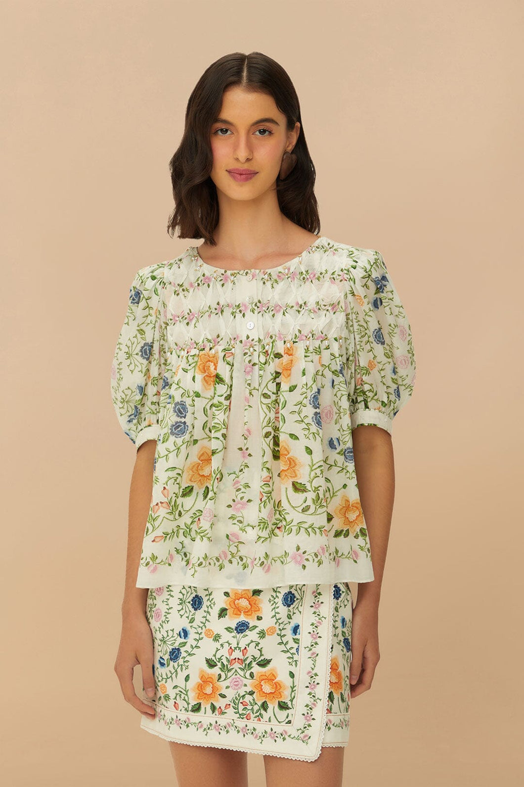 Folk Floral Scoop Neck Short Sleeve - Off-White