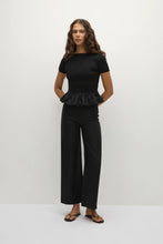 Load image into Gallery viewer, Deboni Top  - Black
