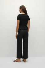 Load image into Gallery viewer, Deboni Top  - Black
