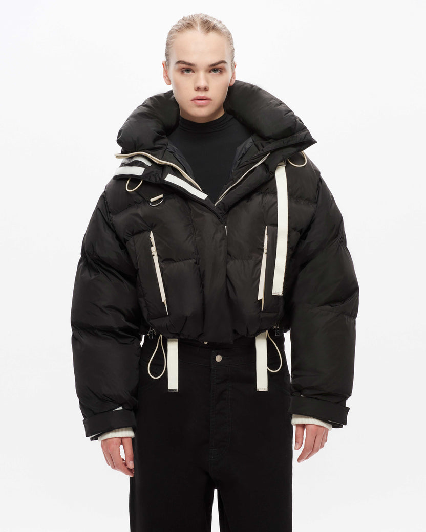 Woven Willow Ivy Short Puffer - Black W/Soft White Trims