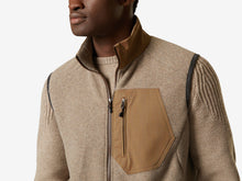 Load image into Gallery viewer, Explorer Vest Knitwear - Oyster
