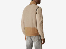 Load image into Gallery viewer, Explorer Vest Knitwear - Oyster
