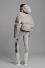 Load image into Gallery viewer, Aomori Ski Jacket - Grey Malange
