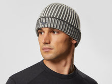 Load image into Gallery viewer, Dinghy Beanie - Warm White
