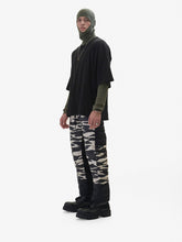 Load image into Gallery viewer, HYBRID DOWN SWEATPANT - ZEBRA CAMO
