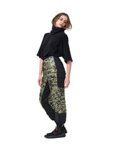 Load image into Gallery viewer, Hybrid Down Sweatpant - Vintage Army Camo
