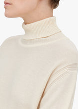 Load image into Gallery viewer, Sophie Cashmere Roll-Neck w. Elbow Patch - White
